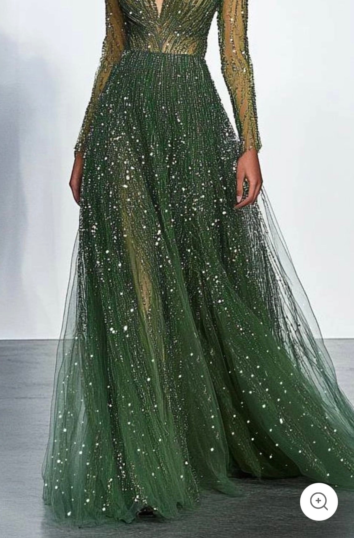 Aulikki – Emerald Crystal Tulle Gown