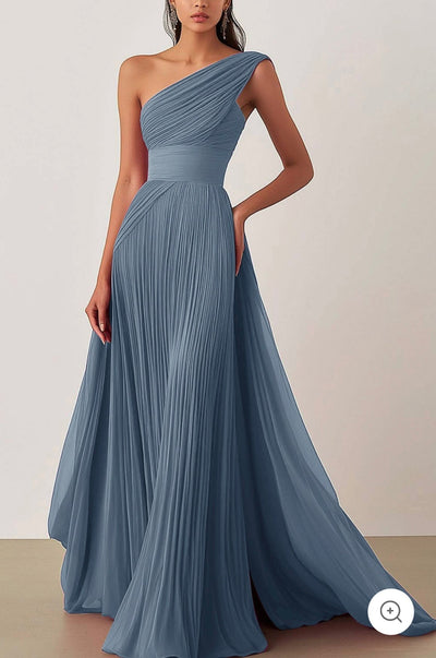 Heidi – One-Shoulder Pleated Chiffon Gown