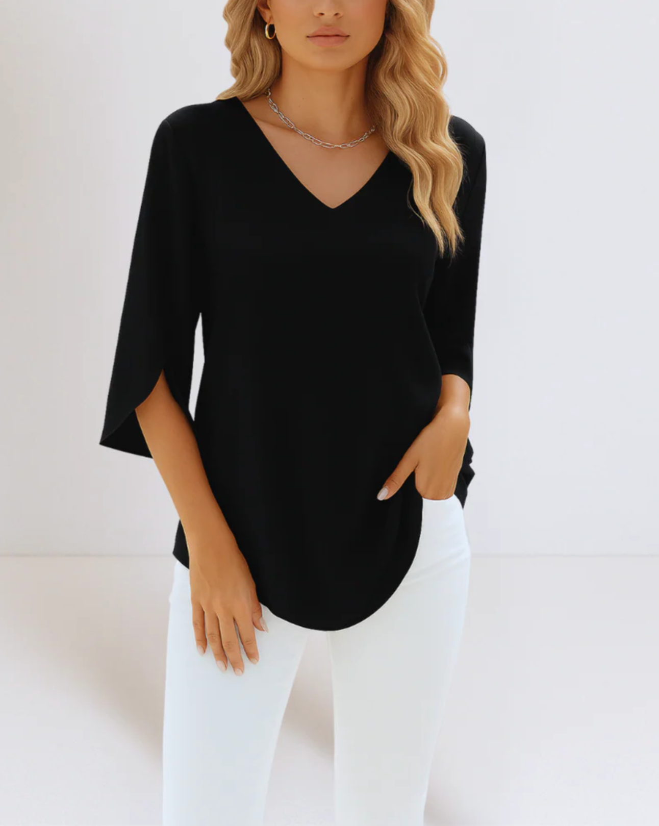 Mona V-Blouse™