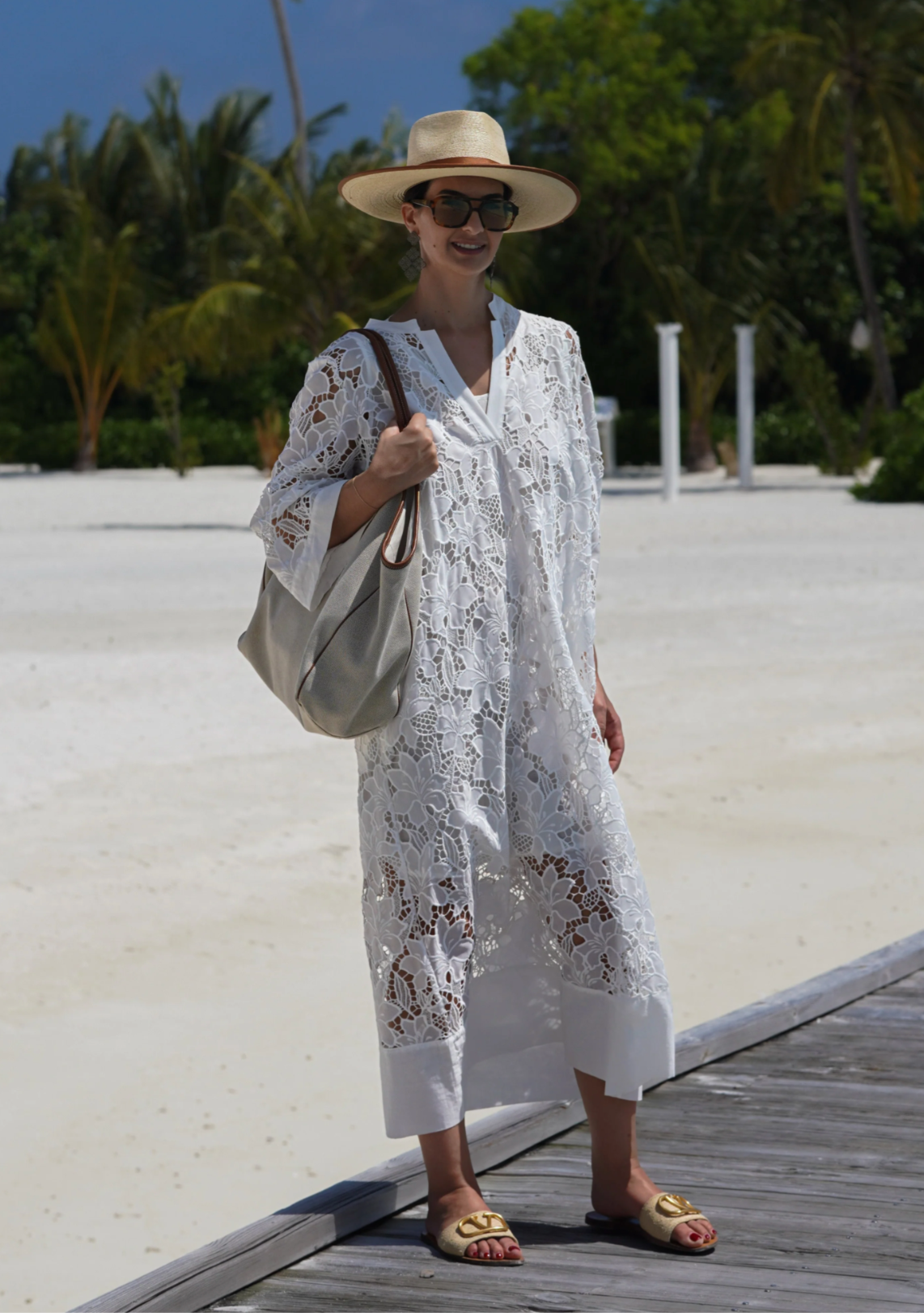 Linda Lace Dress™