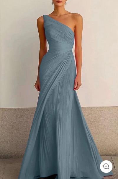 Helmi – Pleated One-Shoulder Evening Gown
