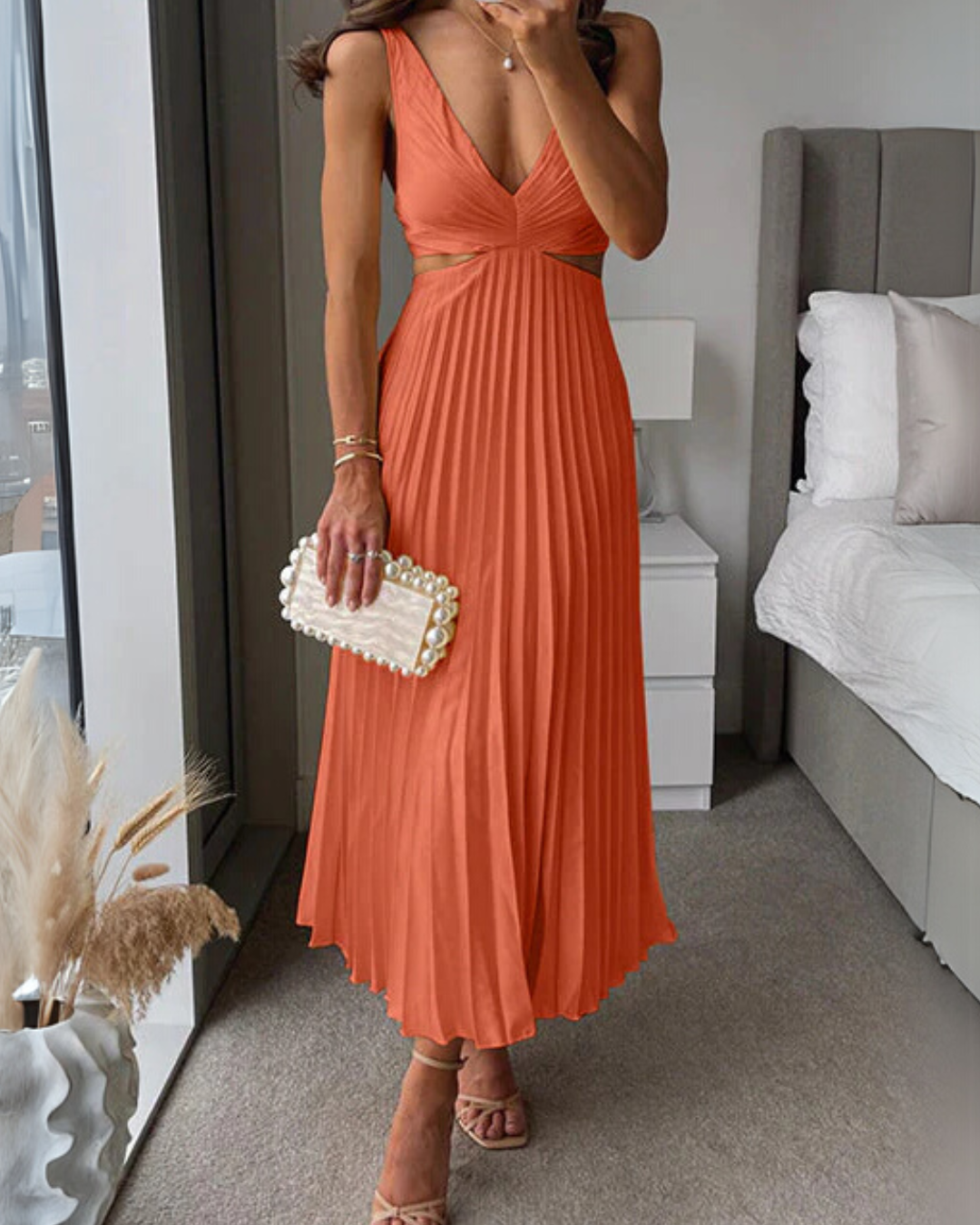 Blanche – Pleated V-Neck Midi Dress